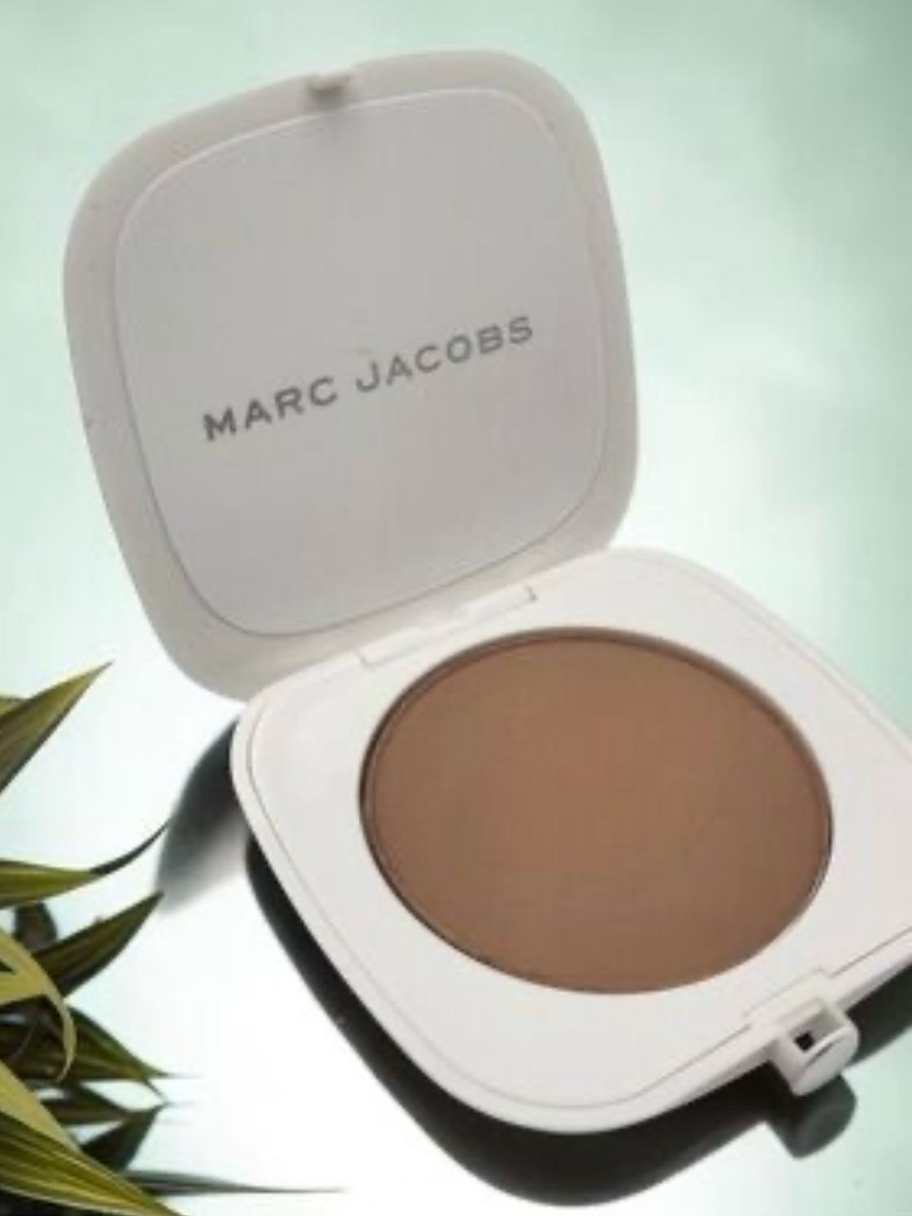Marc Jacobs Tan-Tastic Omega Bronze Mini